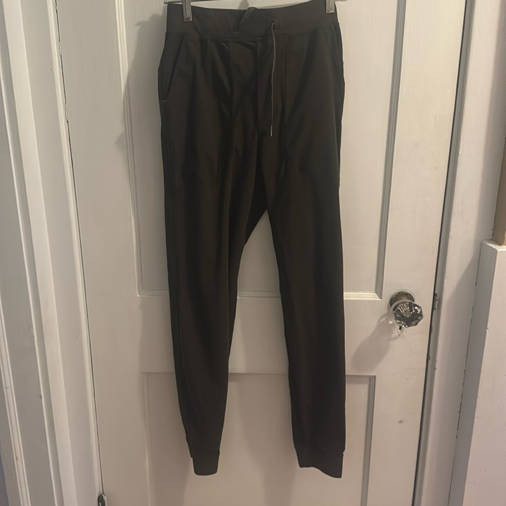 Men’s Lululemon joggers
